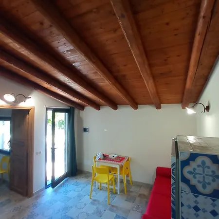Ai Tre Desideri La Casita * Aci Castello